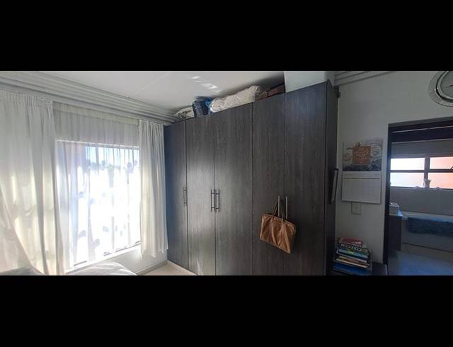 3 BEDROOM TOWNHOUSE FOR SALE IN EVELEIGH